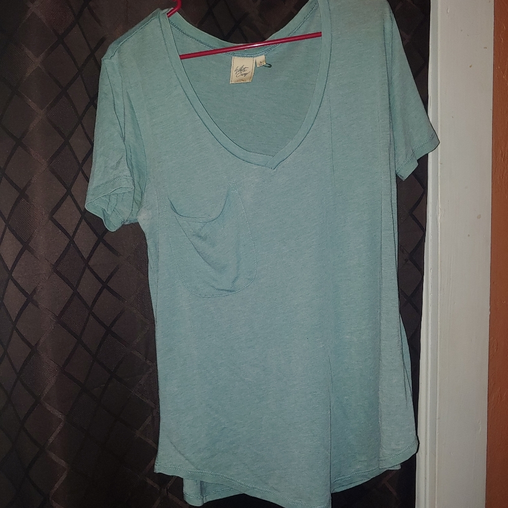 Size large blue tee shirt